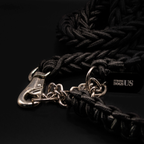 Power Leash Basic Black eine Hundeleine in schwarz gewoben mit einem edelstahl verschluss am halsband
