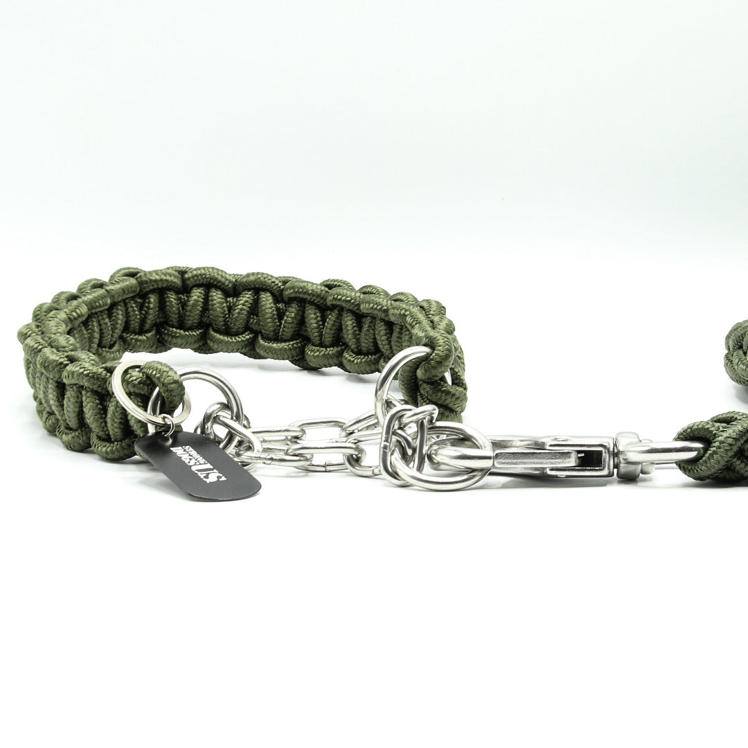Power Leash Diamond in Gruen von Strong Dogs U.S. – geflochtenes Paracord-Design mit stabiler Kette und glänzendem Karabiner in Detailansicht.